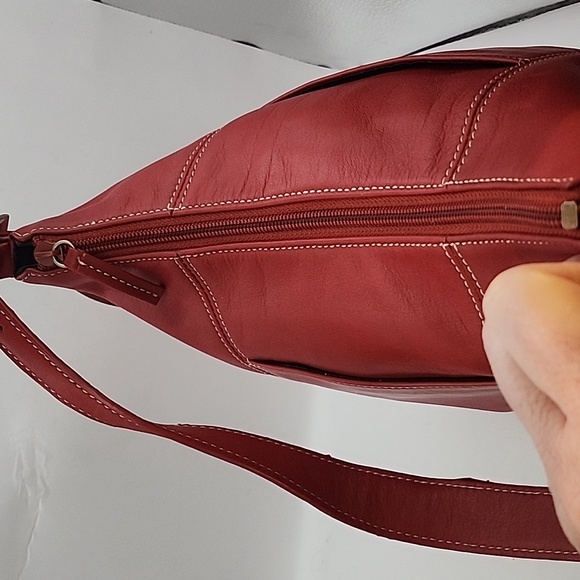 Tignanello Pebbled Leather Shoulder Bag Red NWOT - Picture 9 of 13